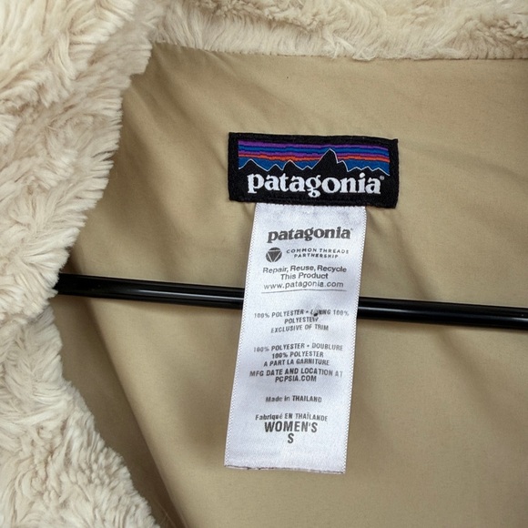 Patagonia Women's Off-White Pelage Jacket Size S - Picture 6 of 9